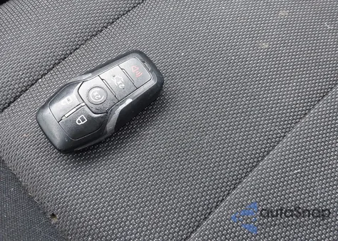 2015 Ford Mustang V6 из США, поврежденный, VIN 1FA6P8AM7F5388951